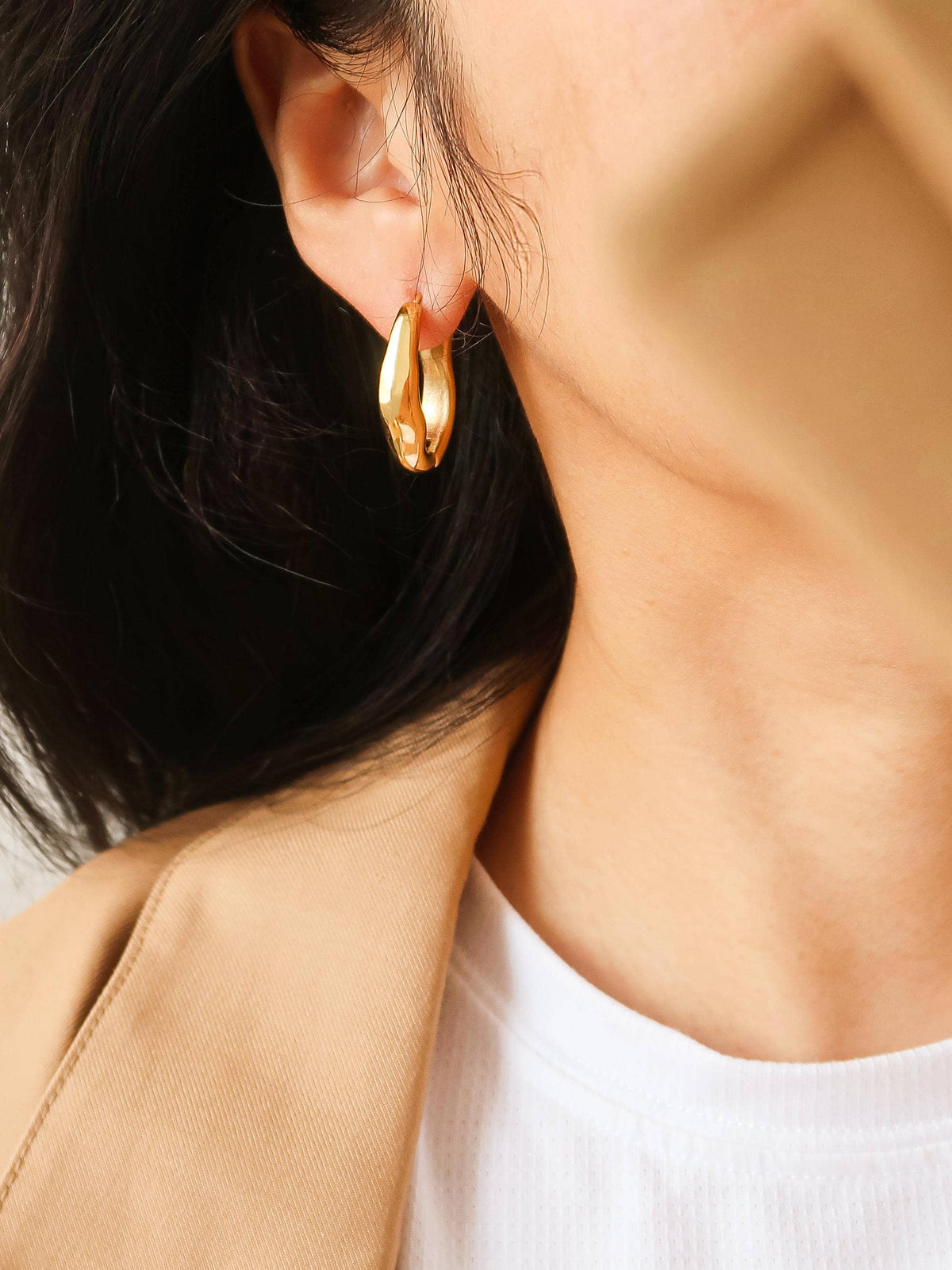 Boucles d’oreilles ovales en acier inoxydable plaqué or 18 carats résistantes au ternissement: Or jaune